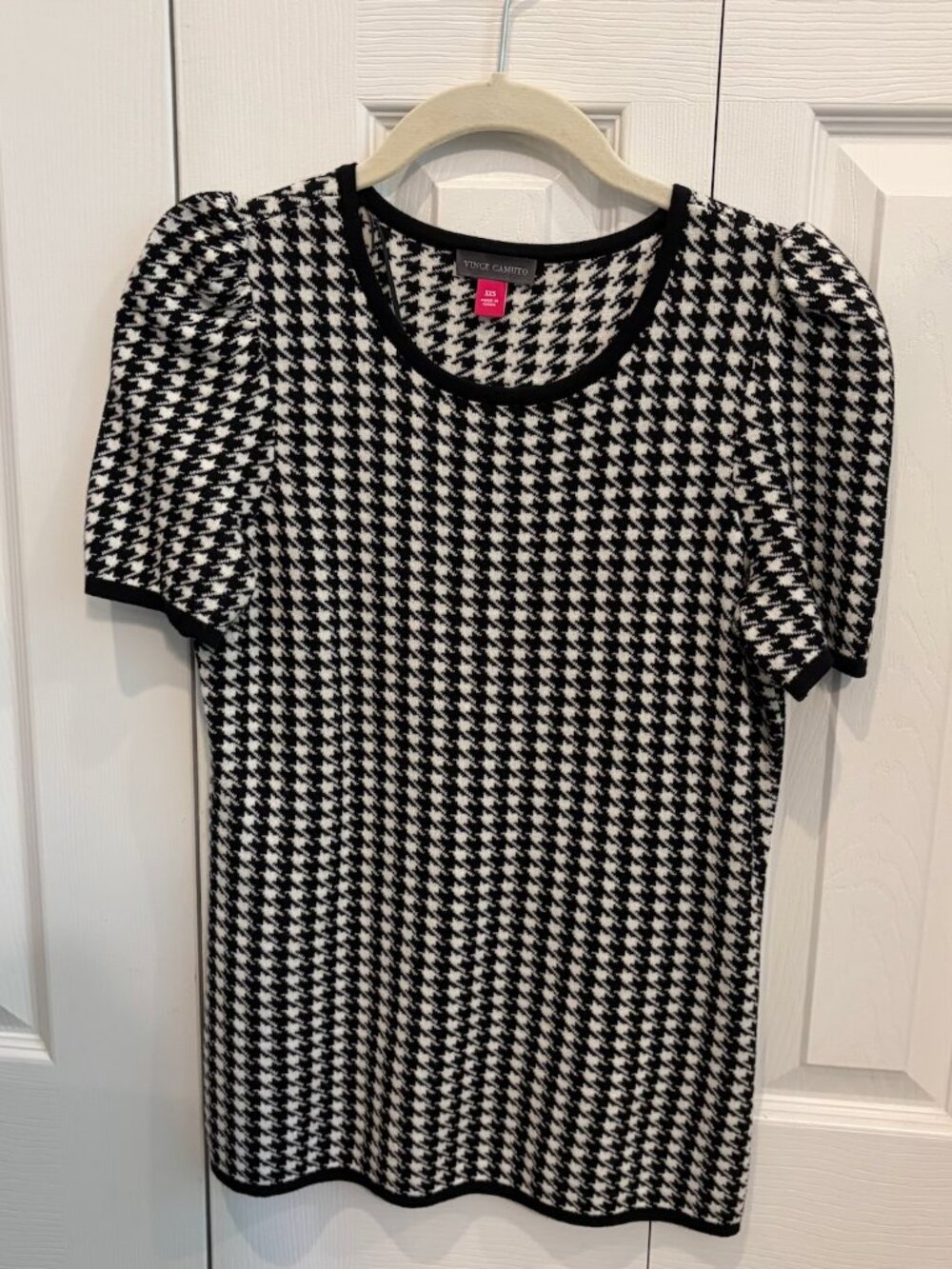 Vince Camuto Top